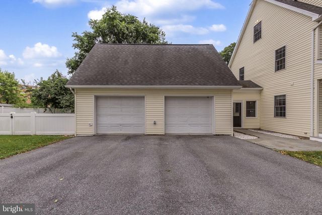 5022 OGLETHORPE ST, Riverdale, MD 20737