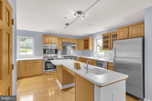 5022 OGLETHORPE ST, Riverdale, MD 20737