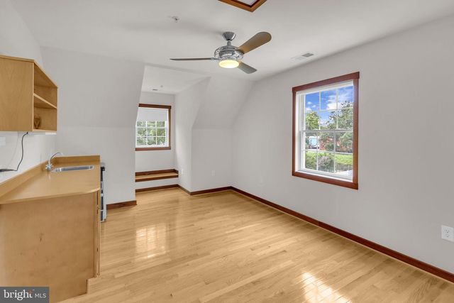 5022 OGLETHORPE ST, Riverdale, MD 20737