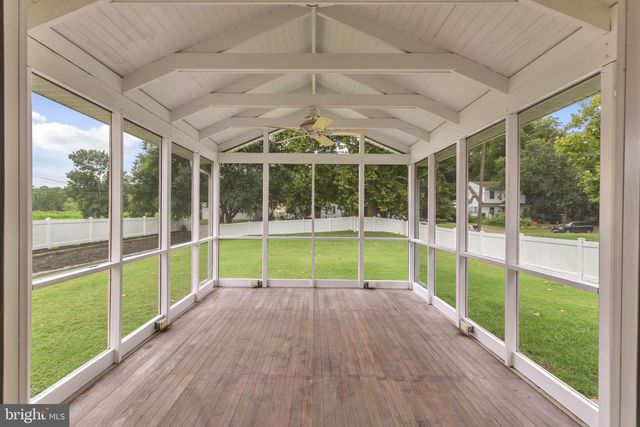 5022 OGLETHORPE ST, Riverdale, MD 20737