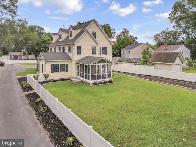 5022 OGLETHORPE ST, Riverdale, MD 20737