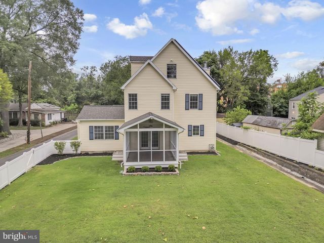 5022 OGLETHORPE ST, Riverdale, MD 20737