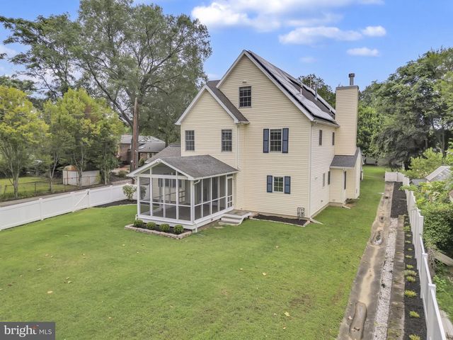 5022 OGLETHORPE ST, Riverdale, MD 20737