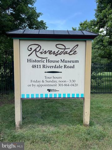 5022 OGLETHORPE ST, Riverdale, MD 20737