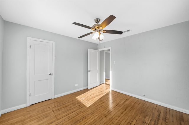 1011 Maxfield Street, Bellmead, TX 76705