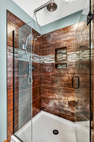 3860 S Parklane Avenue, Springfield, MO 65807