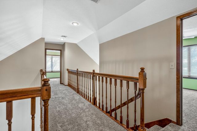 3860 S Parklane Avenue, Springfield, MO 65807