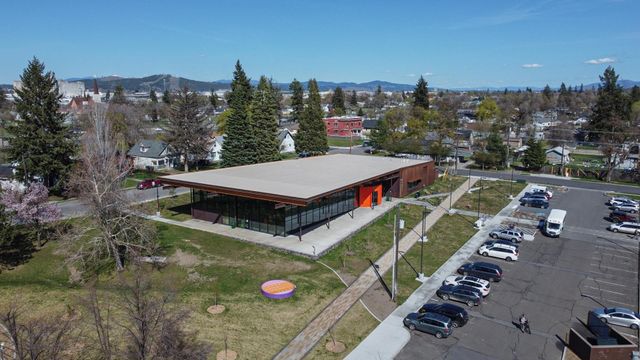 1329 E Gordon Ave, Spokane, WA 99207