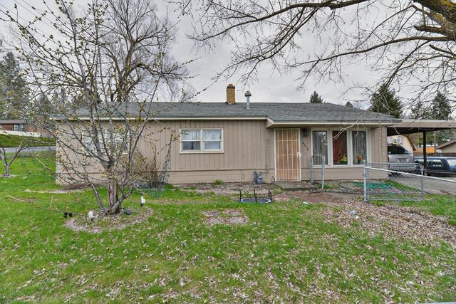 1329 E Gordon Ave, Spokane, WA 99207