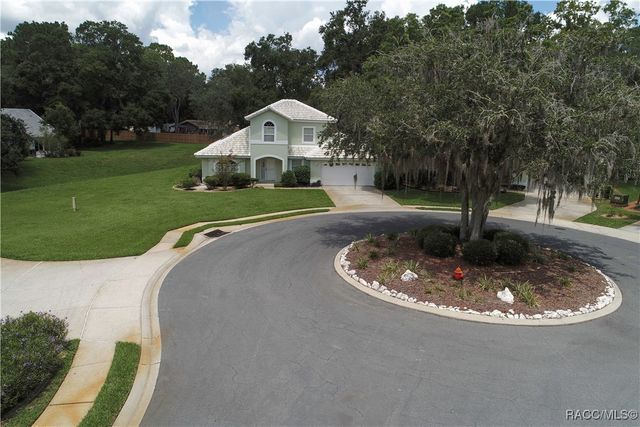 823 Balmoral Court, Inverness, FL 34453