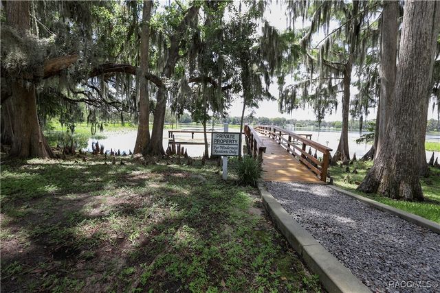 823 Balmoral Court, Inverness, FL 34453