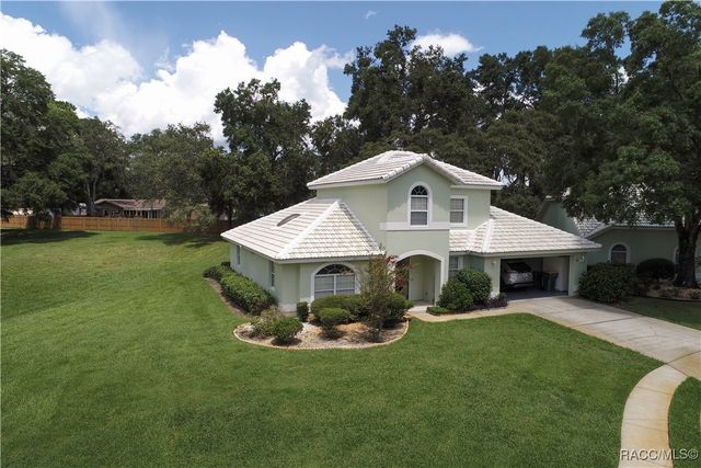 823 Balmoral Court, Inverness, FL 34453