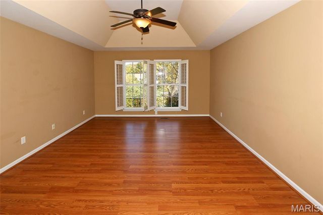 1751 Waterfall Drive, St Charles, MO 63303