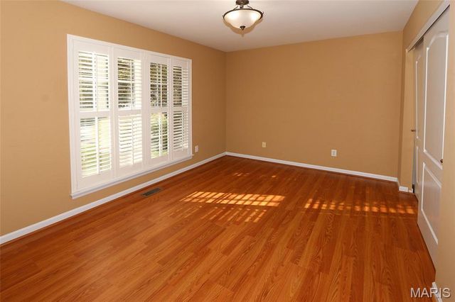 1751 Waterfall Drive, St Charles, MO 63303