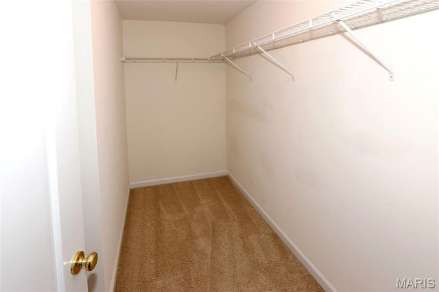 1751 Waterfall Drive, St Charles, MO 63303