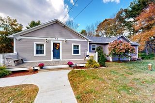 51 Warren Rd, Brimfield, MA 01010