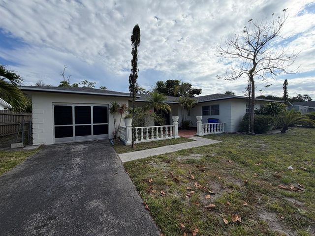 6260 SW 6TH Street, Margate, FL 33068