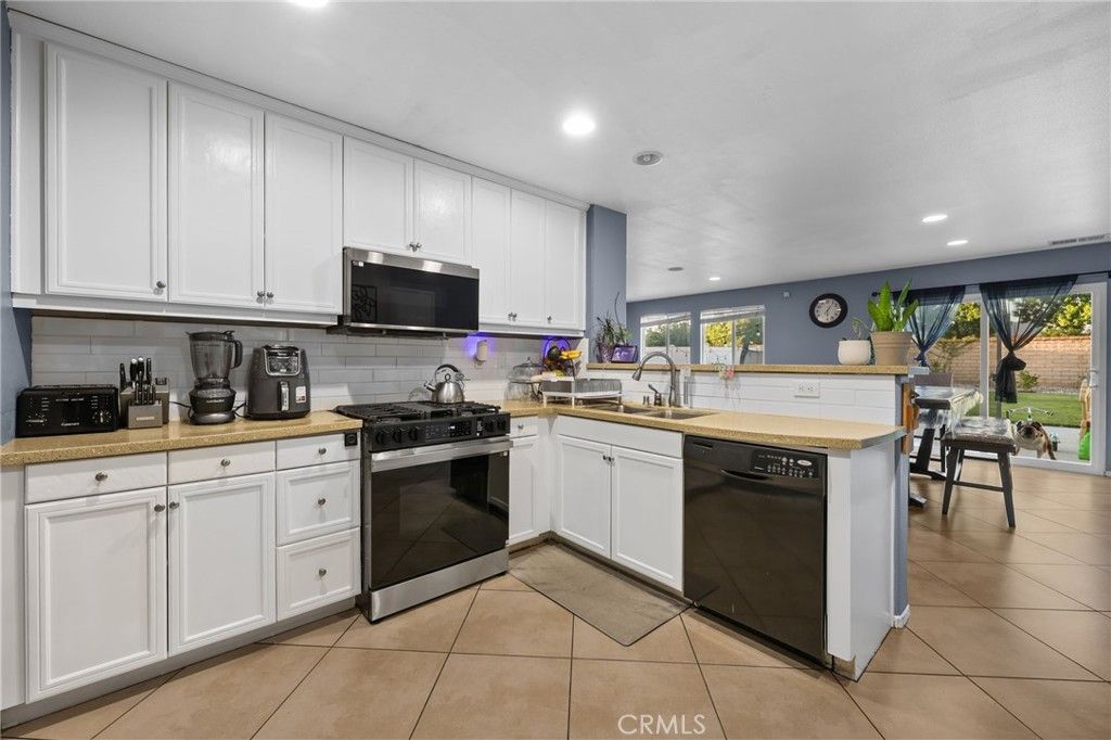 1844 Alani, Perris, CA 92571 — photo 5