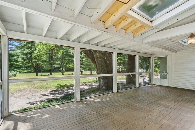 573 Longley Rd, Groton, MA 01450