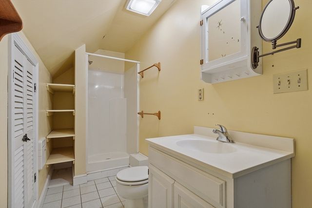 573 Longley Rd, Groton, MA 01450