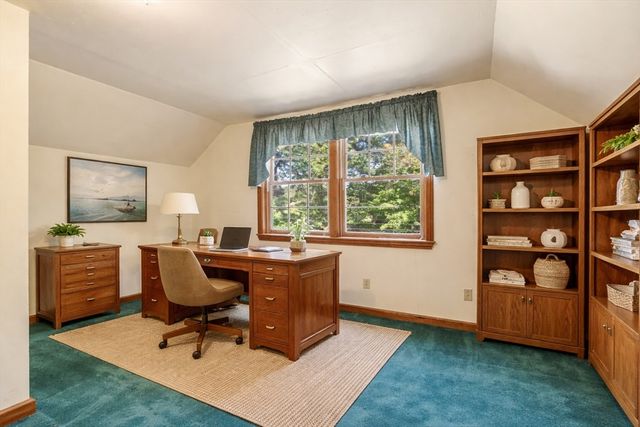 573 Longley Rd, Groton, MA 01450