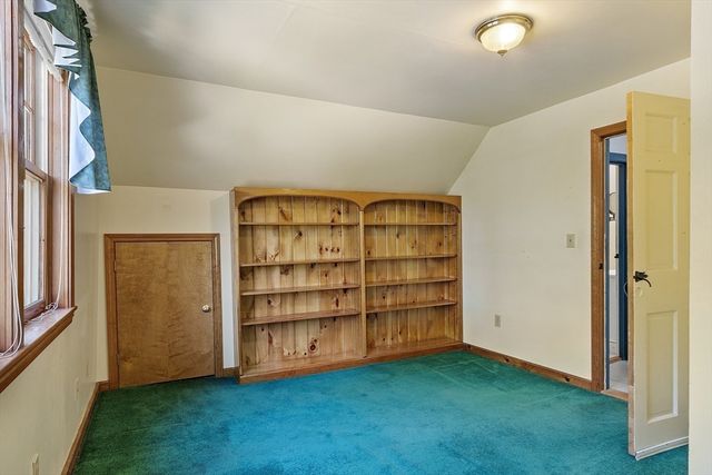 573 Longley Rd, Groton, MA 01450