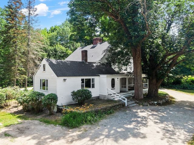573 Longley Rd, Groton, MA 01450