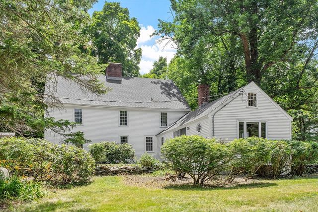 573 Longley Rd, Groton, MA 01450