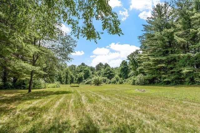 573 Longley Rd, Groton, MA 01450