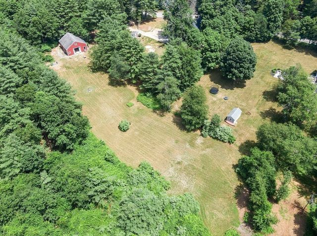 573 Longley Rd, Groton, MA 01450