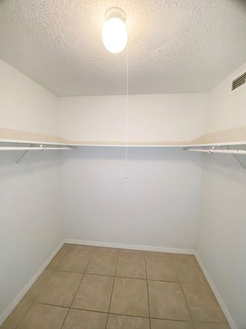554 ORANGE DRIVE 15, Altamonte Springs, FL 32701