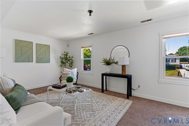 952 Pleasant St, Henrico, VA 23223