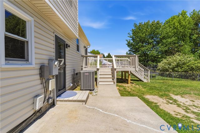 952 Pleasant St, Henrico, VA 23223