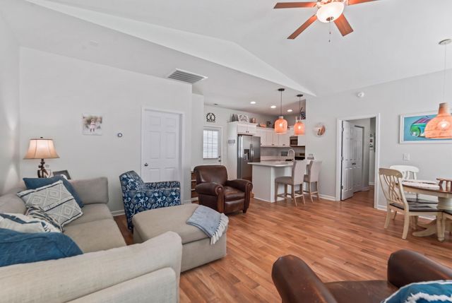 71 Weatherboard Ct., Pawleys Island, SC 29585