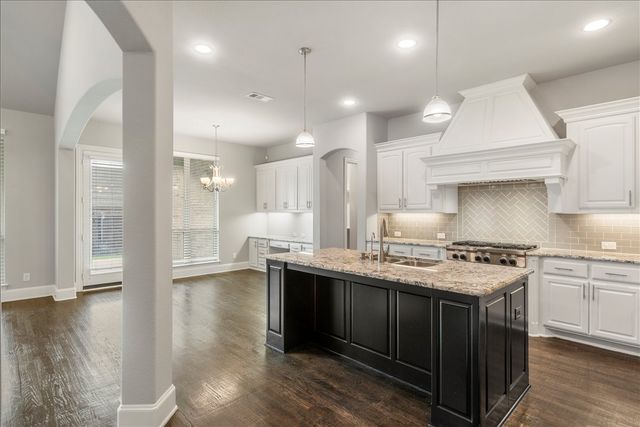 2521 Damsel Bella Boulevard, Lewisville, TX 75056