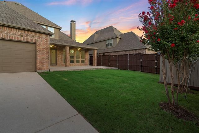 2521 Damsel Bella Boulevard, Lewisville, TX 75056