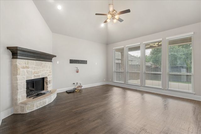 2521 Damsel Bella Boulevard, Lewisville, TX 75056