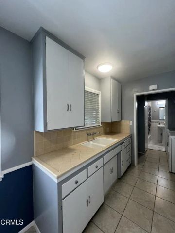 253 E Center Street, Covina, CA 91723