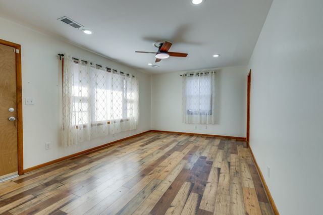 2728 Nodyne Dr, Nashville, TN 37214