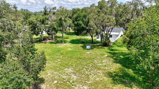 32524 GREENWOOD LOOP, Wesley Chapel, FL 33545