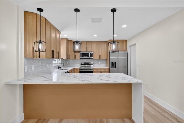 32524 GREENWOOD LOOP, Wesley Chapel, FL 33545