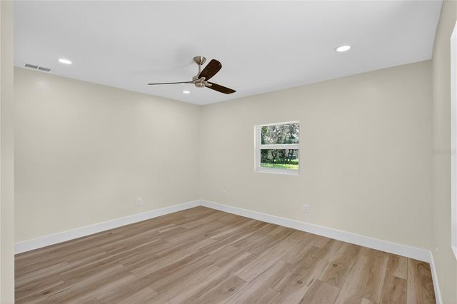 32524 GREENWOOD LOOP, Wesley Chapel, FL 33545