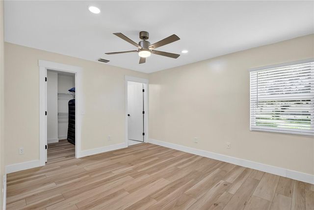 32524 GREENWOOD LOOP, Wesley Chapel, FL 33545