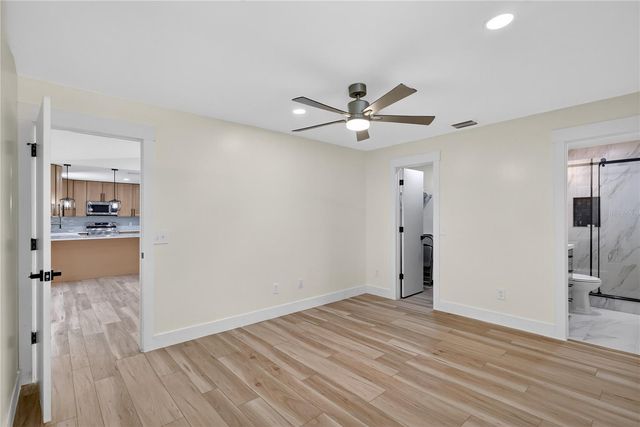 32524 GREENWOOD LOOP, Wesley Chapel, FL 33545