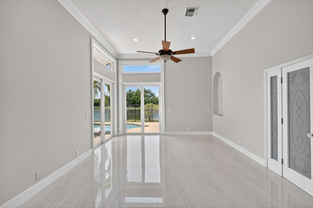 3043 Lakewood Drive, Weston, FL 33332