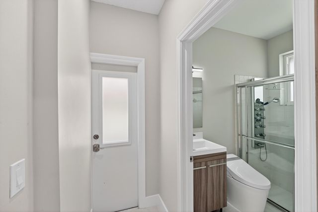 3043 Lakewood Drive, Weston, FL 33332