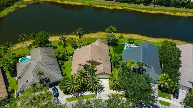 3043 Lakewood Drive, Weston, FL 33332