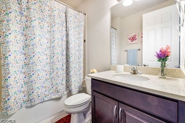 11717 Meadowrun CIR, Fort Myers, FL 33913