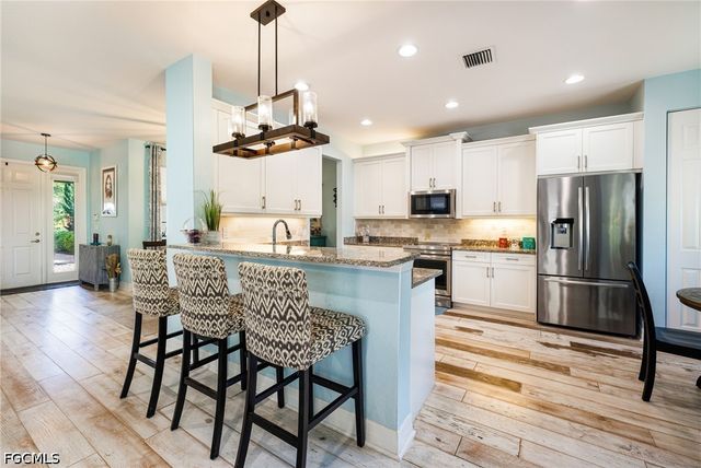 11717 Meadowrun CIR, Fort Myers, FL 33913