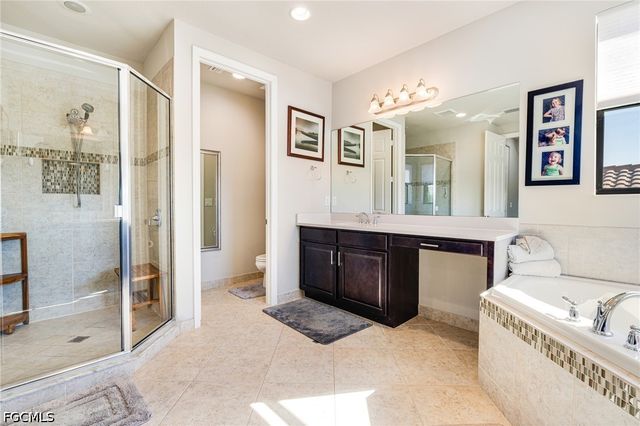 11717 Meadowrun CIR, Fort Myers, FL 33913
